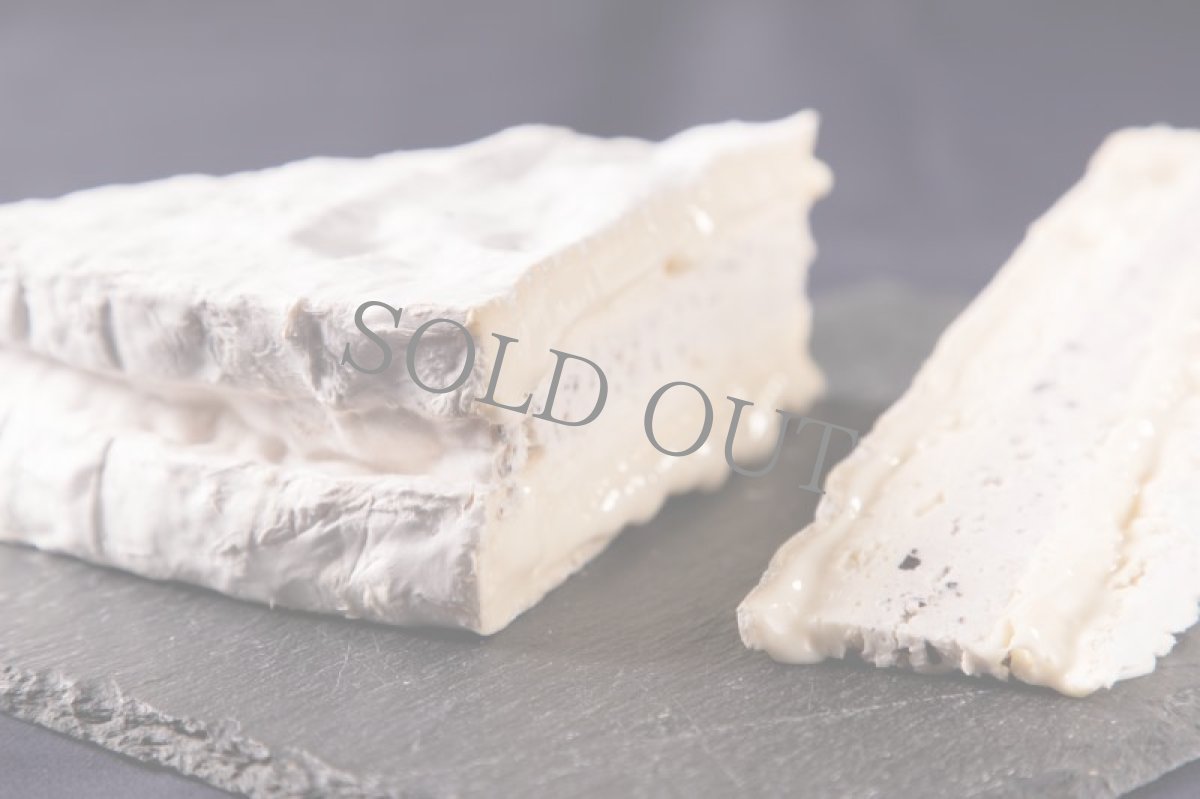 画像2: ブリー・ド・モー・ア・ラ・トリュフ (黒トリュフ) ＜BRIE DE MEAUX A LA TRUFFE ＞ (2)