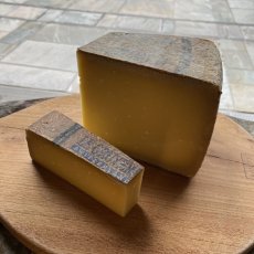 画像1: Gruyère des Grottes  〜グリュイエール デ グロット (1)