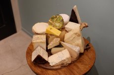 画像3: 6月21日(土)【三軒茶屋本店飲食】LAMMAS SANCHA CHEESE BAR  ーイタリアチーズ15種類ー (3)