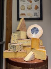 画像1: 10月25日(土)【三軒茶屋本店】英国コッツウォルズのチーズお披露目会 (1)