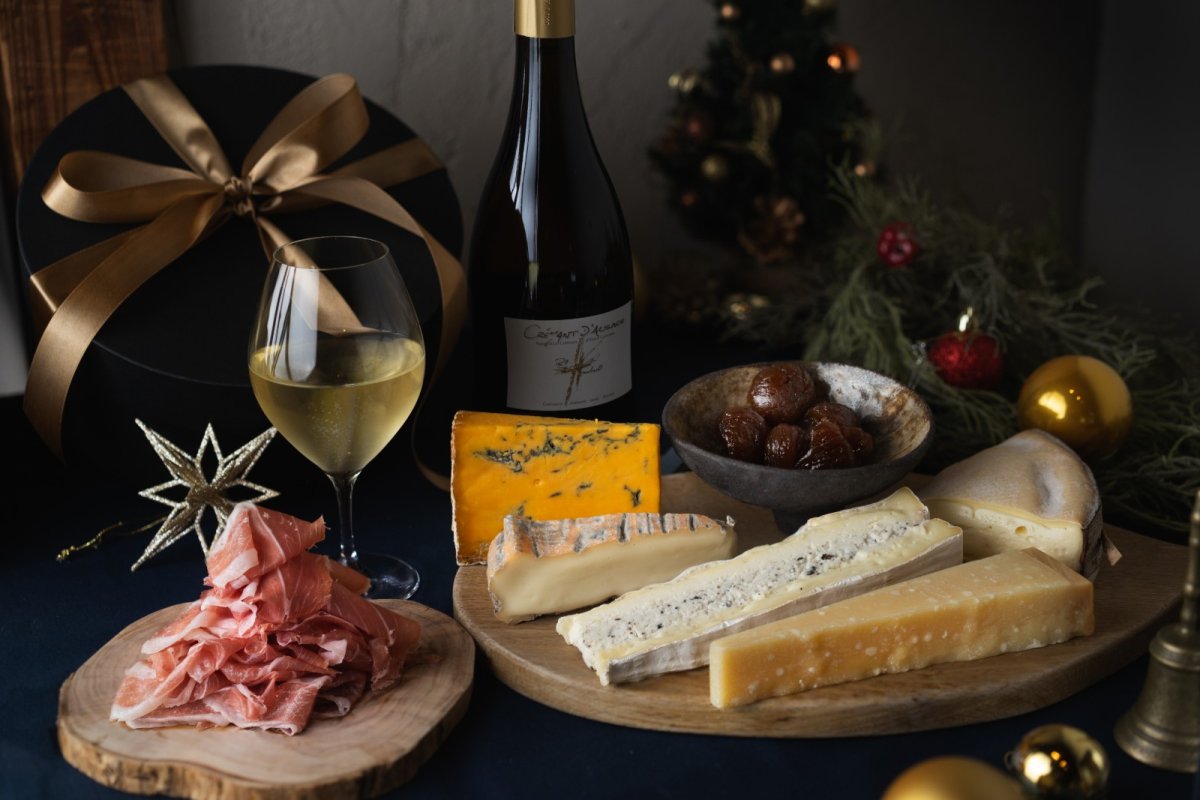 画像1: 〈発送〉【予約販売】Christmas Cheese Box 2025 ワイン付き！ (1)
