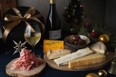 画像1: 〈発送〉【予約販売】Christmas Cheese Box 2025 ワイン付き！ (1)