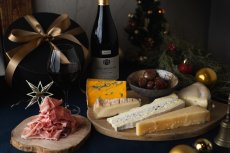 画像2: 〈店頭受取〉【予約販売】Christmas Cheese Box 2025 ワイン付き！ (2)