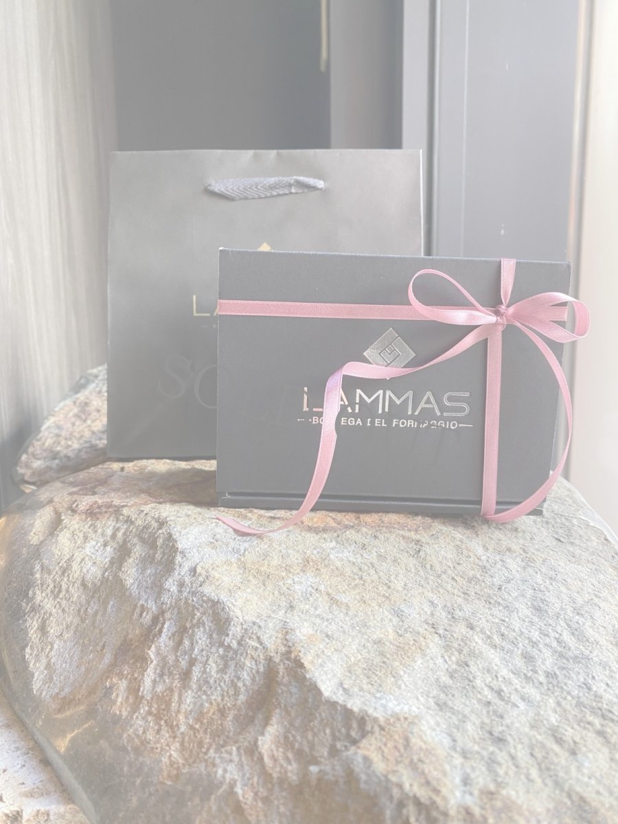 画像2: 〈来店受取〉バレンタイン2026ギフトボックス【チーズ＆サラミセット】2/10(火)〜2/15(日)受け取り (2)