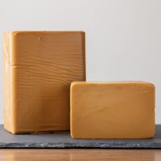 画像4: 〈発送〉バレンタイン2026ギフトボックス【チーズ＆サラミセット】2/10(火)〜2/15(日)お届け (4)