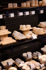 画像5: 《三軒茶屋本店》9/27(日) チーズ屋スタッフの長い夏休み 〜旅の話と、チーズプレートと、日曜アペロ (5)