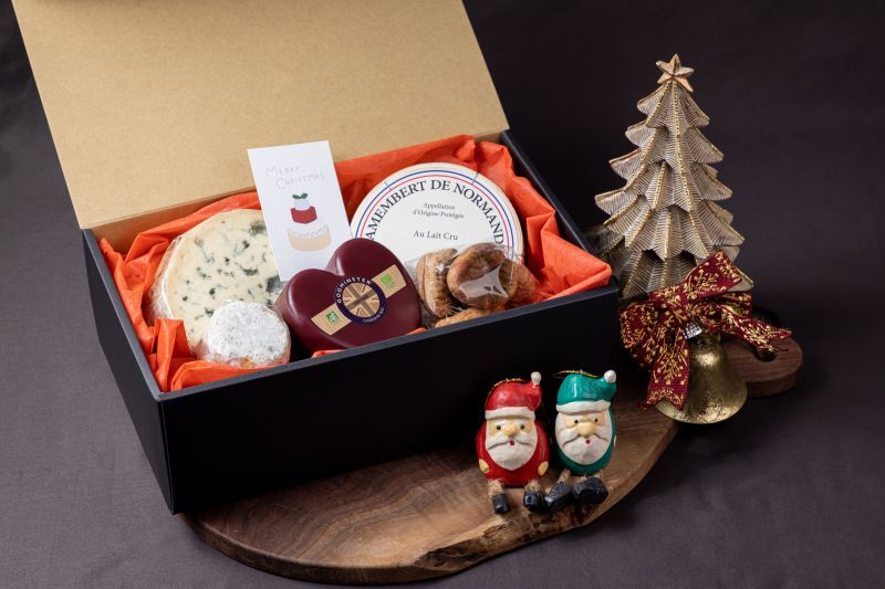 発送〉【予約販売】まるでケーキな、クリスマスチーズタワーセット 